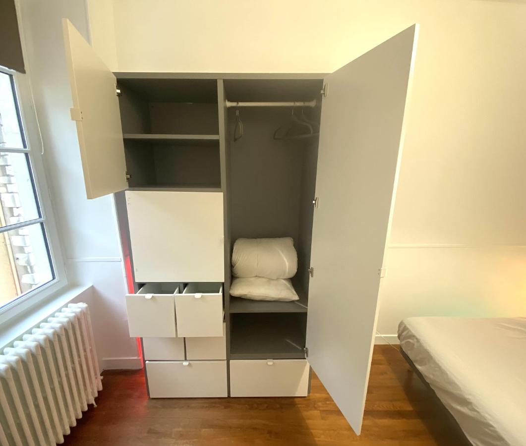 Floydroom'S Pau Chambre Hotes Dans Appartement Partage Proche Chateau Eksteriør billede